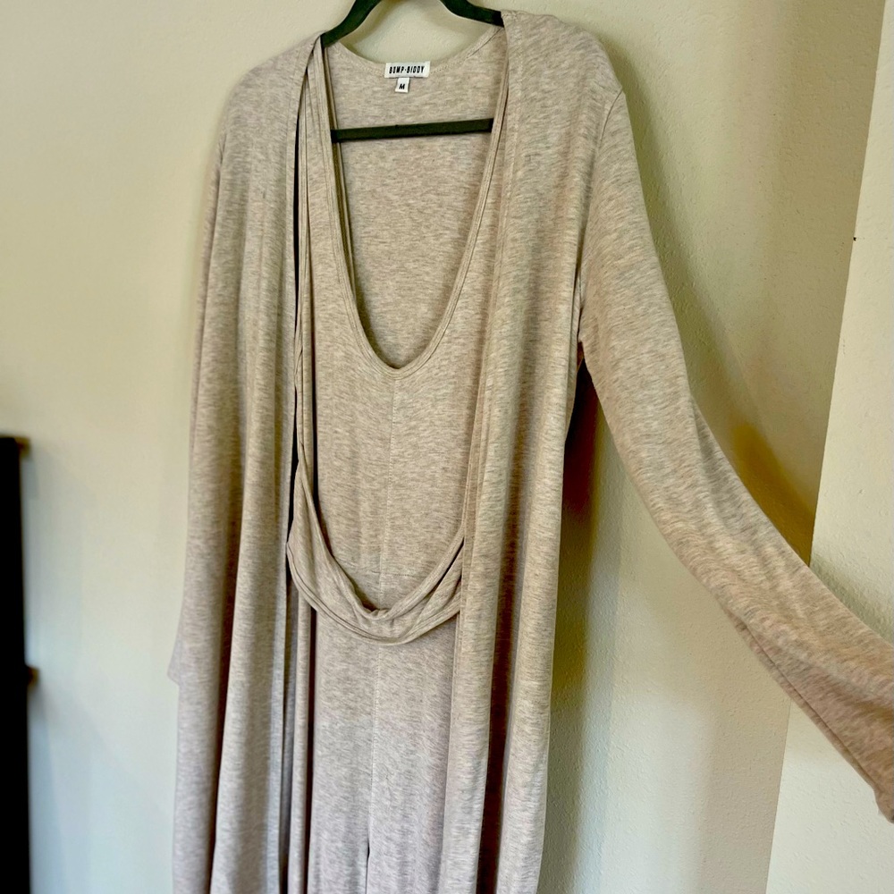 Maternity lounge set